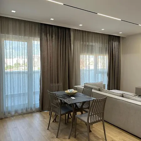 New Brilant 02 Apartment