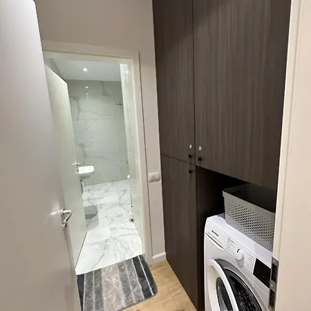 New Brilant 02 Apartment *